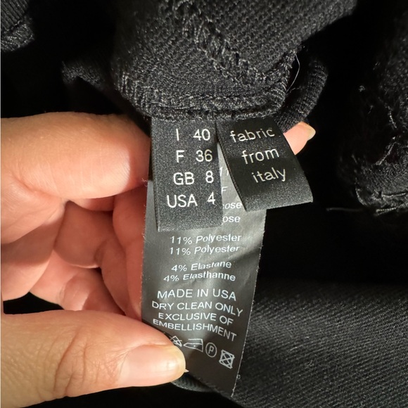 DEREK LAM Crew Neck Sleeveless Top - Picture 6 of 7